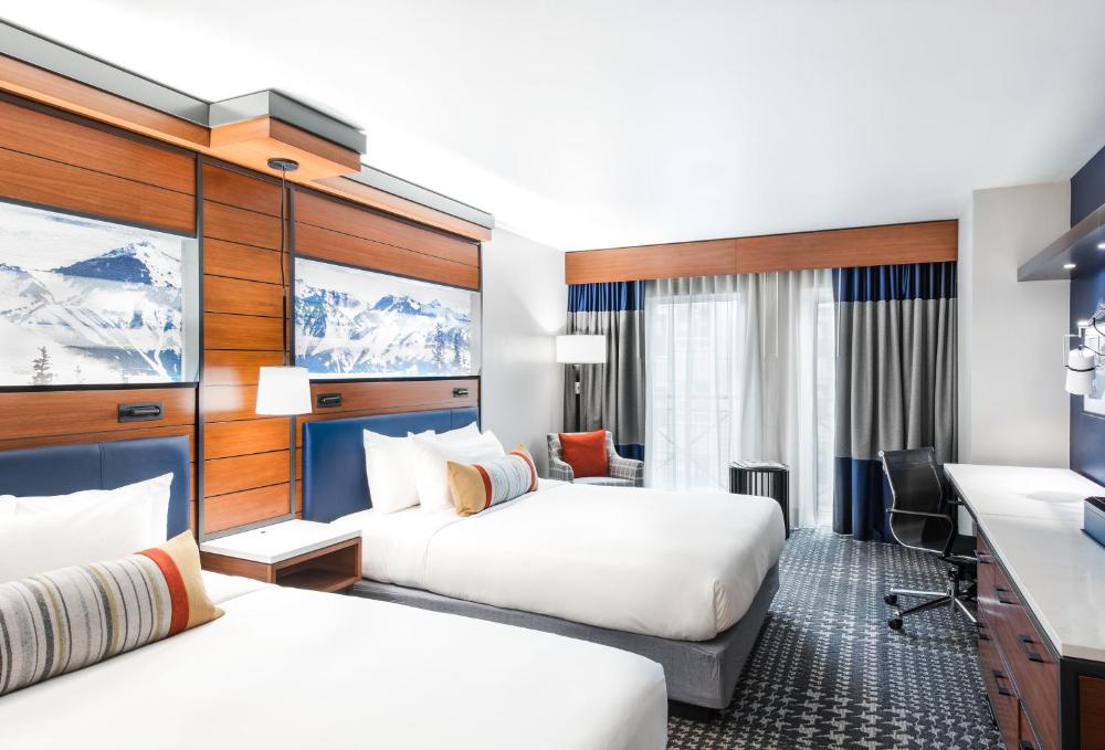 Standard Queen Room with Two Queen Beds interior